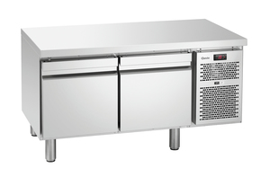 Холодильний стіл на цоколі S2-200